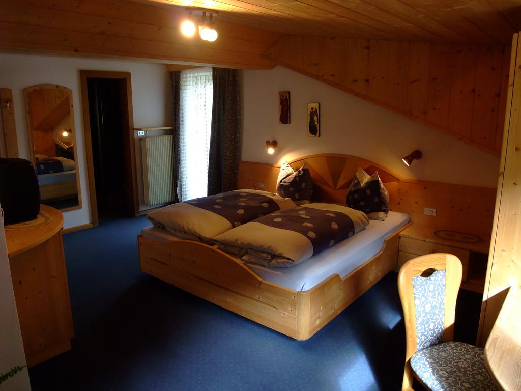 Hotel Garnì Conturina Santa Cristina Val Gardena Camera foto