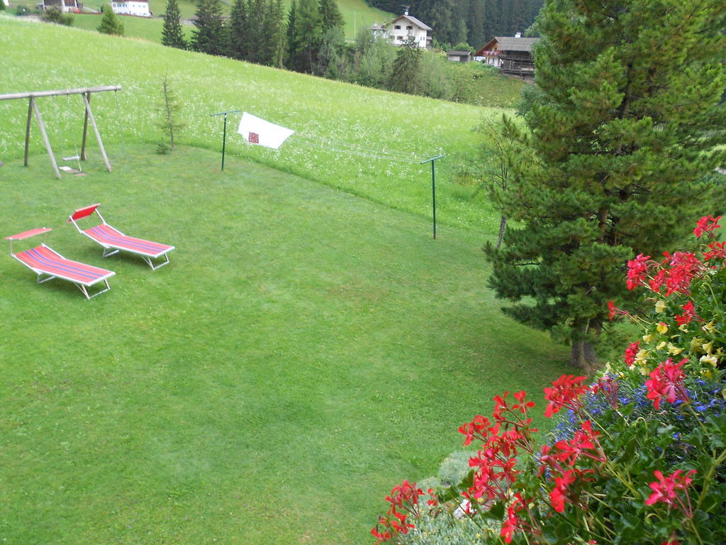 Hotel Garnì Conturina Santa Cristina Val Gardena Esterno foto